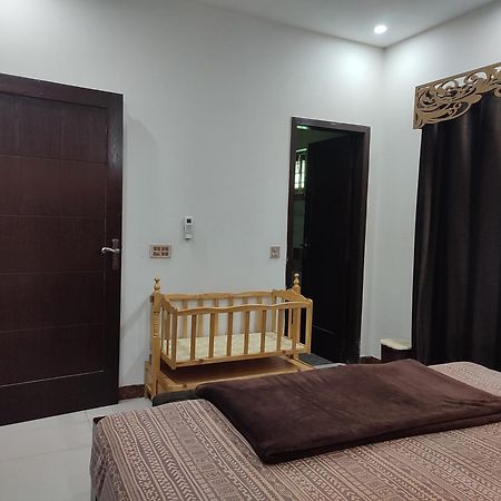 Fully Serviced Holiday Home Near Lahore Ring Road Luaran gambar