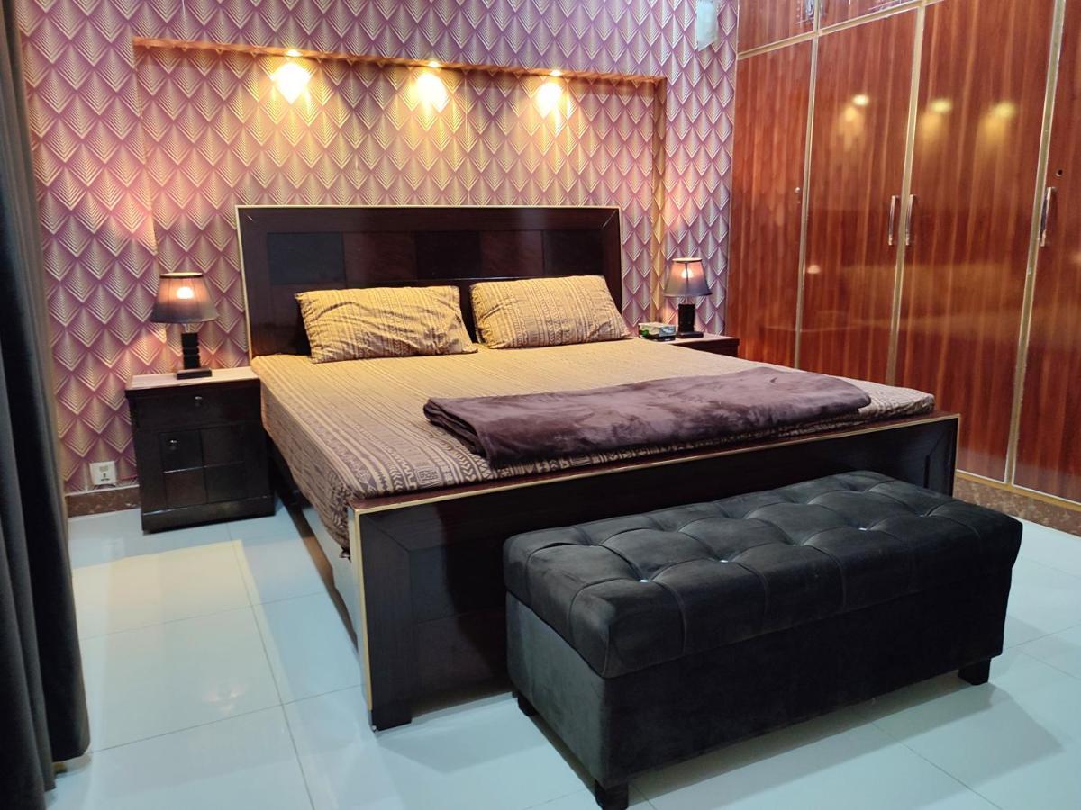 Fully Serviced Holiday Home Near Lahore Ring Road Luaran gambar