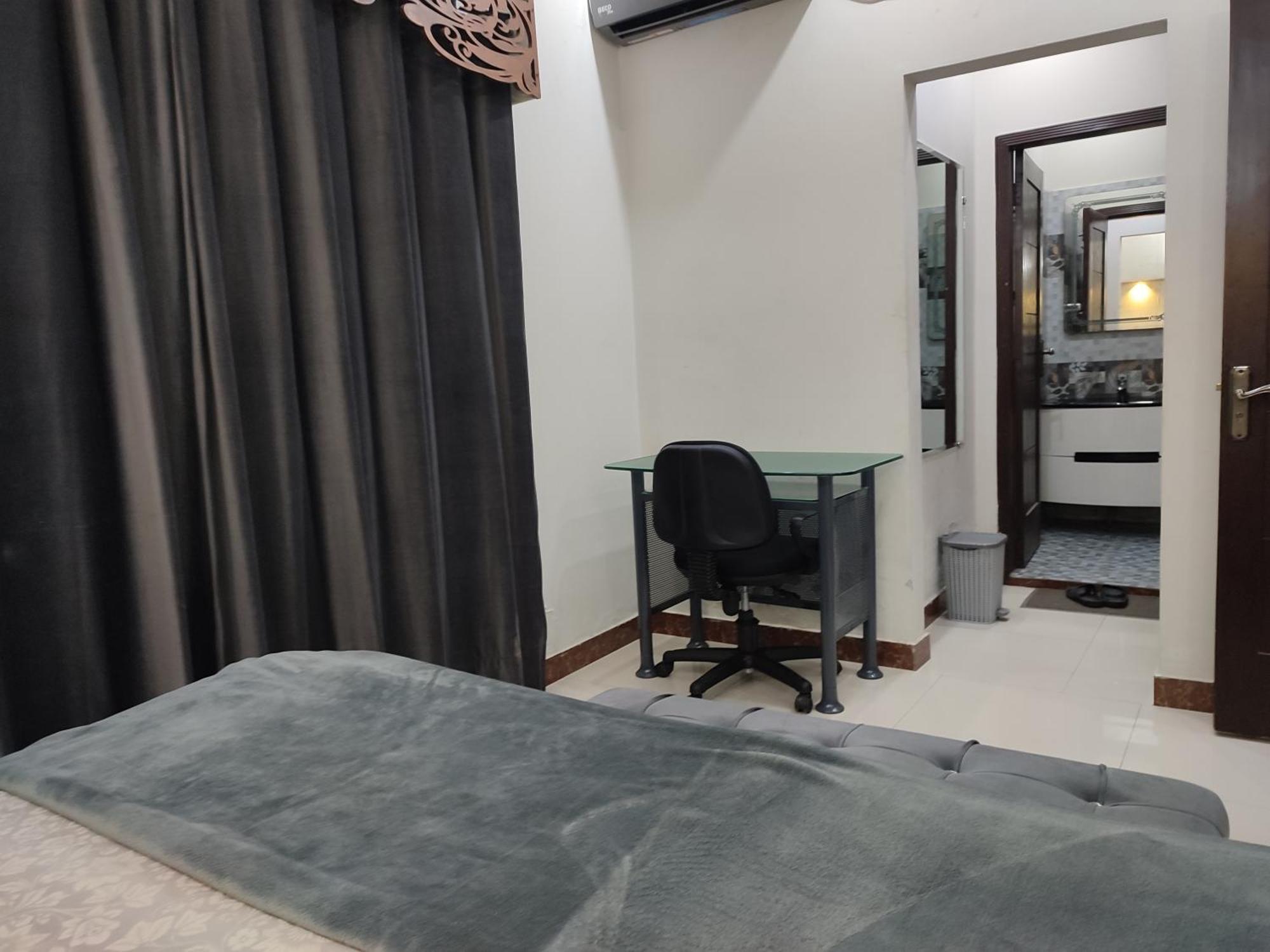 Fully Serviced Holiday Home Near Lahore Ring Road Luaran gambar