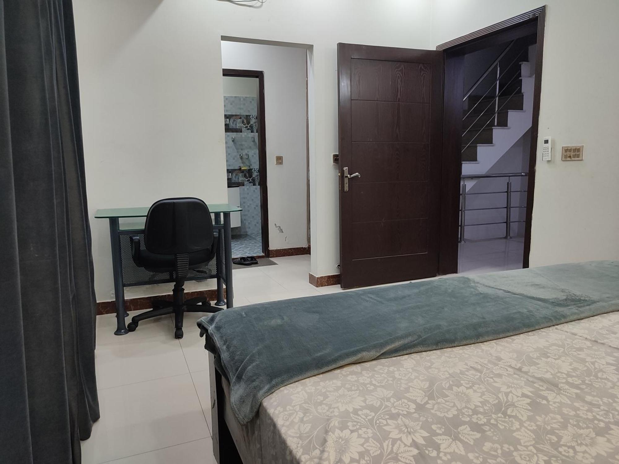 Fully Serviced Holiday Home Near Lahore Ring Road Luaran gambar